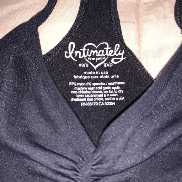 Strappy Side Cross Seamless Racerback Bralette - Picture 4 of 5